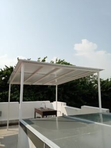 Polycarbonate panels for roofing and insulation in Singapore